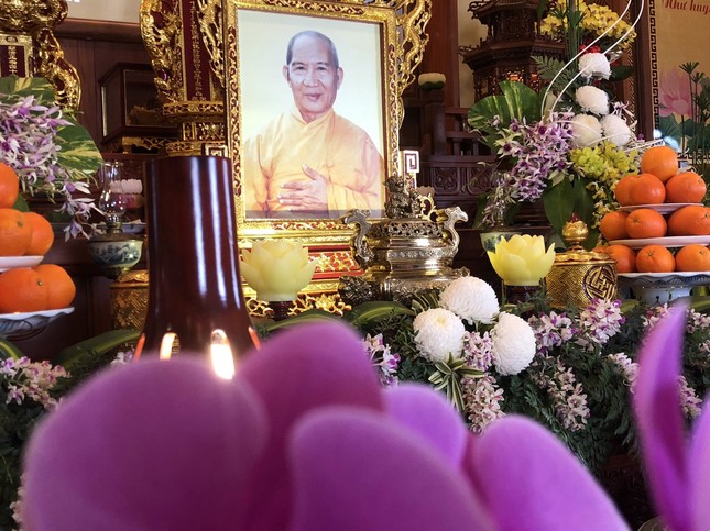 12-2431 Pháp tướng Hòa thượng Thích Huệ Hưng (1917-1990), nguyên Trưởng ban Tăng sự T.Ư GHPGVN